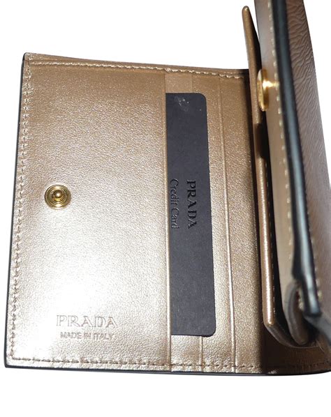 Prada Portefeuille En Cuir 